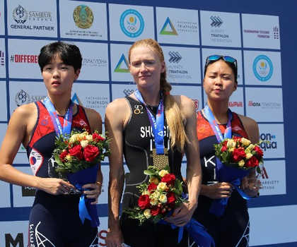 Казахстанка стала победительницей на Кубке Азии по триатлону