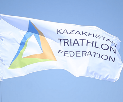 Казахстанская Федерация Триатлона получила премию НПО за вклад в развитие страны